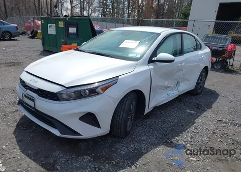 2024 Kia Forte Lxs из США, поврежденный, VIN 3KPF24AD8RE824488